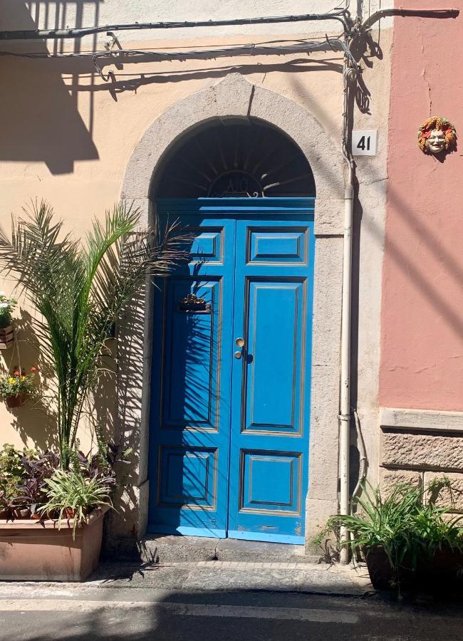 Casa Cariddi Boutique Apartment Taormina Exterior foto