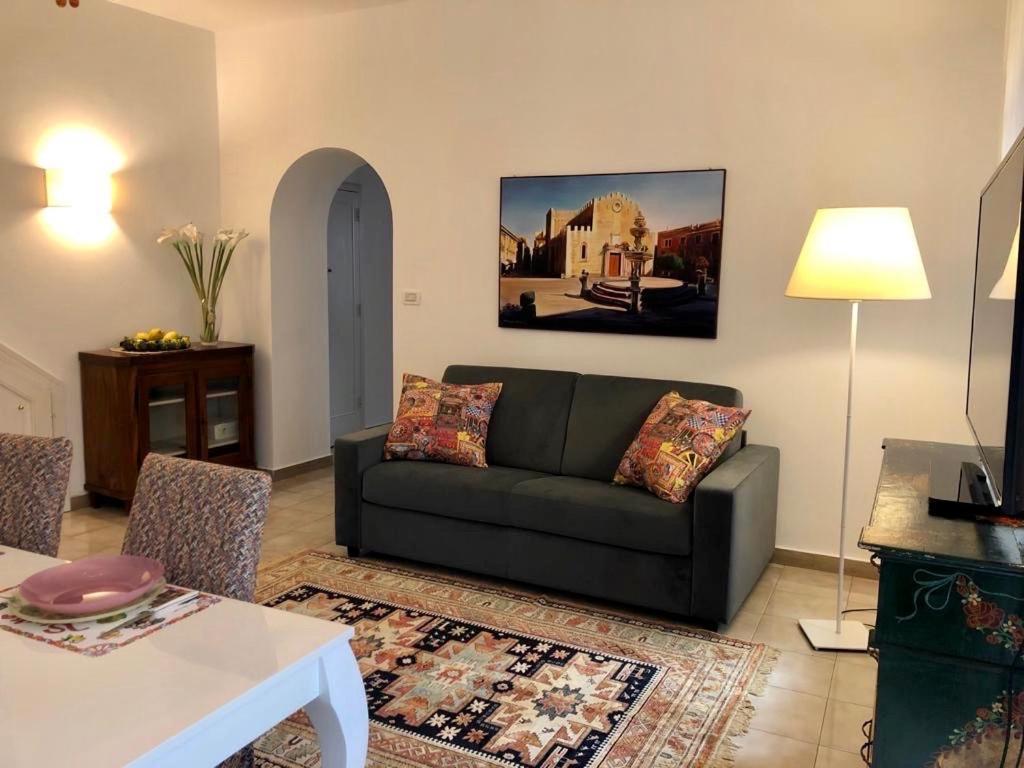 Casa Cariddi Boutique Apartment Taormina Exterior foto